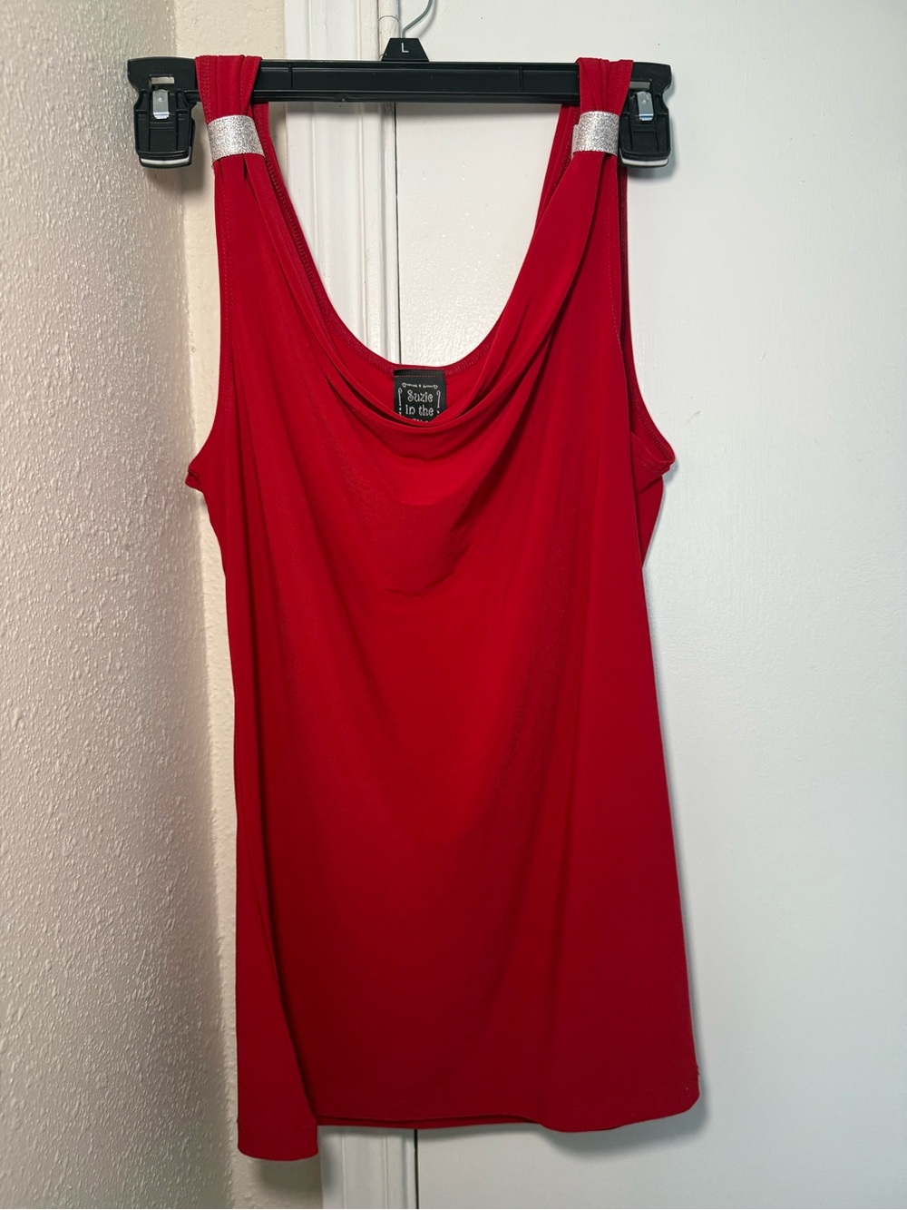 Suzie In The City Red Sleeveless Drape Neck Tunic Top - Size Medium